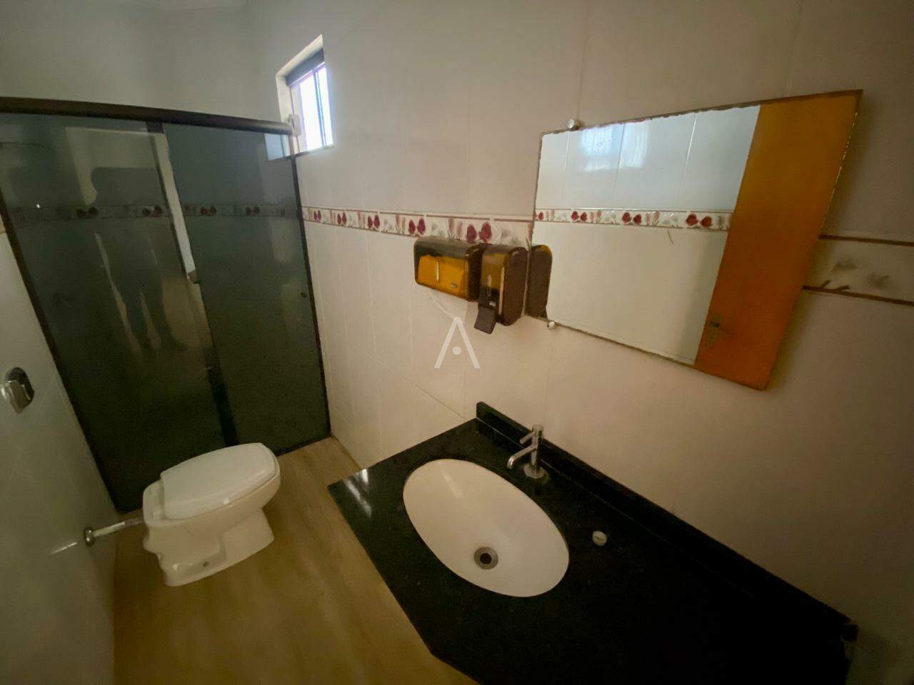 Casa Residencial para para aluguel no Bairro CANADA em CASCAVEL: 