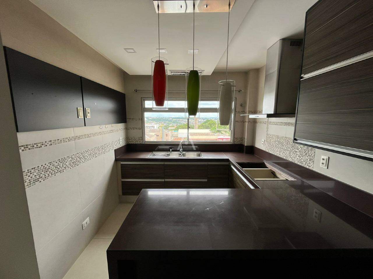 Apartamento para para aluguel no Bairro CENTRO em TOLEDO: