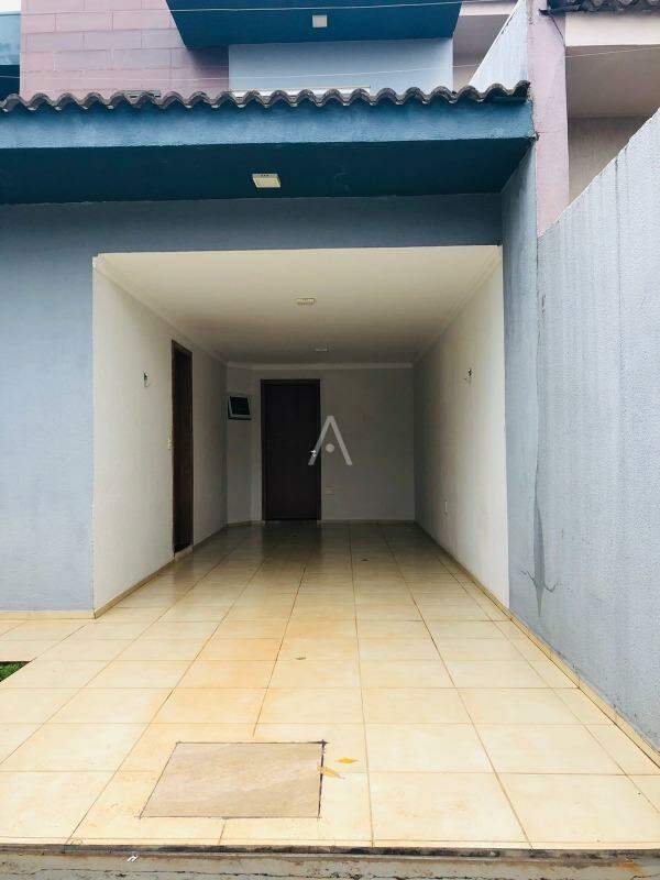 Sobrado para à venda no Bairro REGIAO DO LAGO em CASCAVEL: