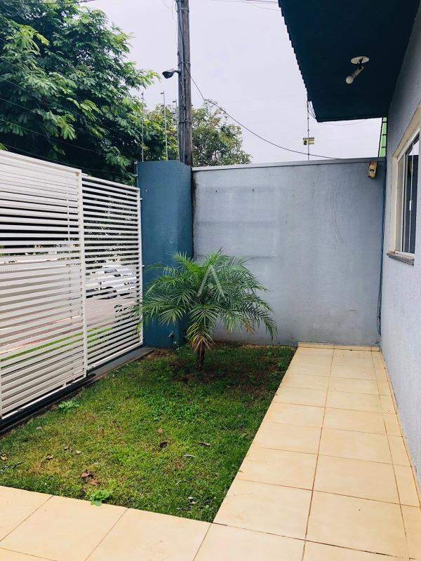 Sobrado para à venda no Bairro REGIAO DO LAGO em CASCAVEL: