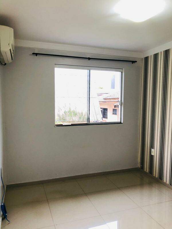 Sobrado para à venda no Bairro REGIAO DO LAGO em CASCAVEL: