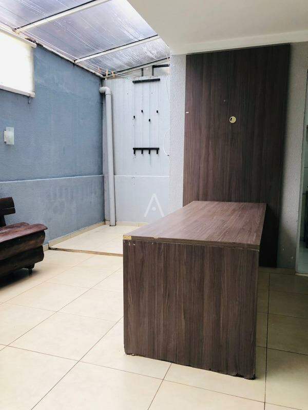 Sobrado para à venda no Bairro REGIAO DO LAGO em CASCAVEL: