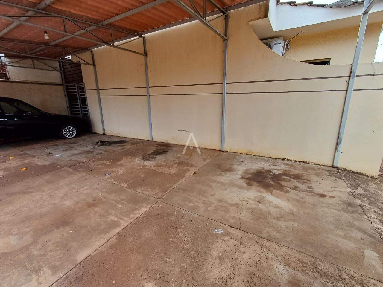 Casa Residencial para para aluguel no Bairro SANTA CRUZ em CASCAVEL: 