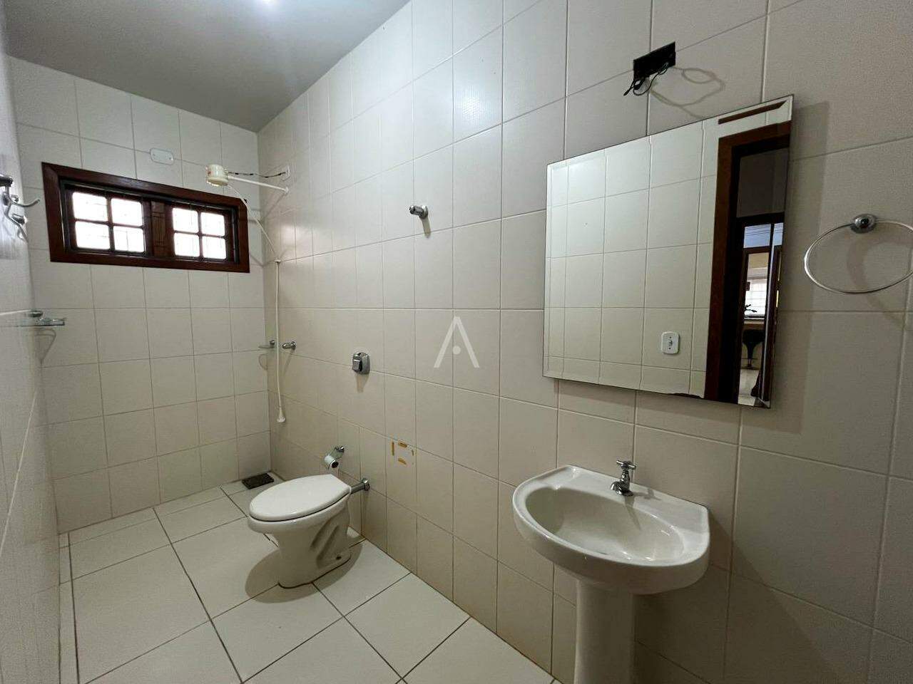 Casa Residencial para à venda no Bairro RECANTO TROPICAL em CASCAVEL: