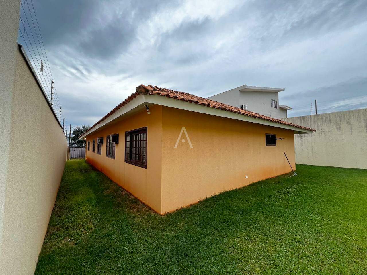 Casa Residencial para à venda no Bairro RECANTO TROPICAL em CASCAVEL: