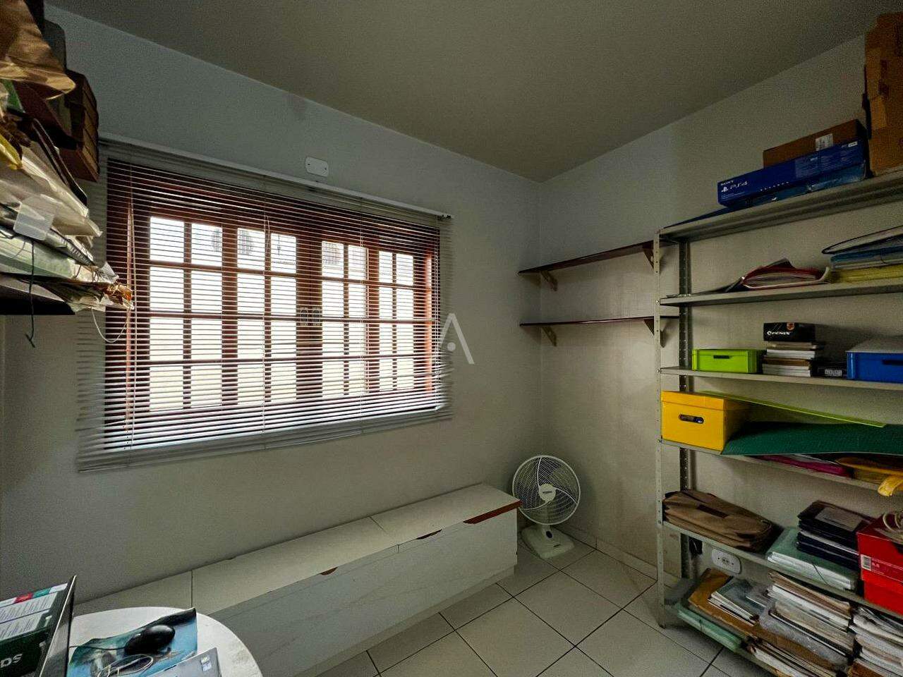 Casa Residencial para à venda no Bairro RECANTO TROPICAL em CASCAVEL: