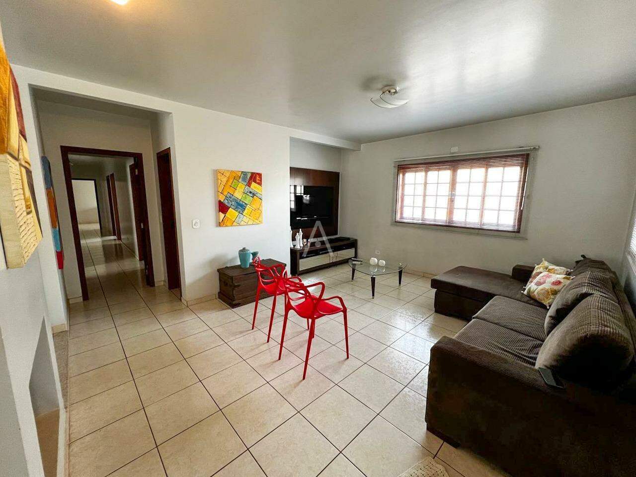 Casa Residencial para à venda no Bairro RECANTO TROPICAL em CASCAVEL: 