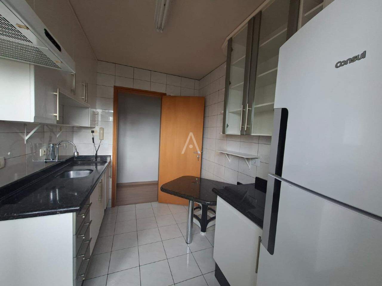 Apartamento para para aluguel no Bairro CENTRO em CASCAVEL: 