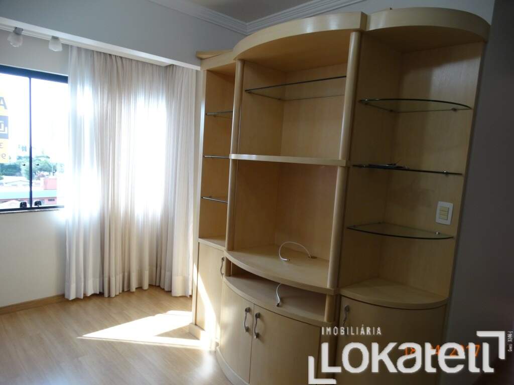 Apartamento para para aluguel no Bairro CENTRO em CASCAVEL: 