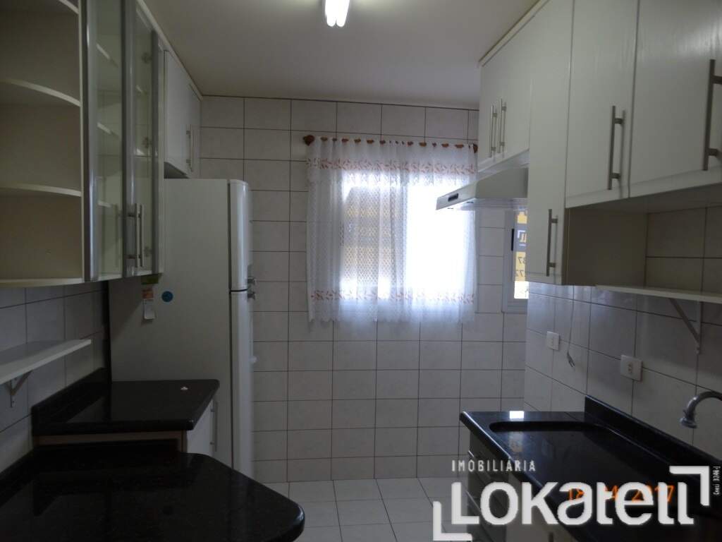 Apartamento para para aluguel no Bairro CENTRO em CASCAVEL: 