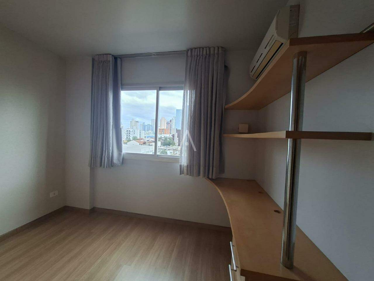 Apartamento para para aluguel no Bairro CENTRO em CASCAVEL: 