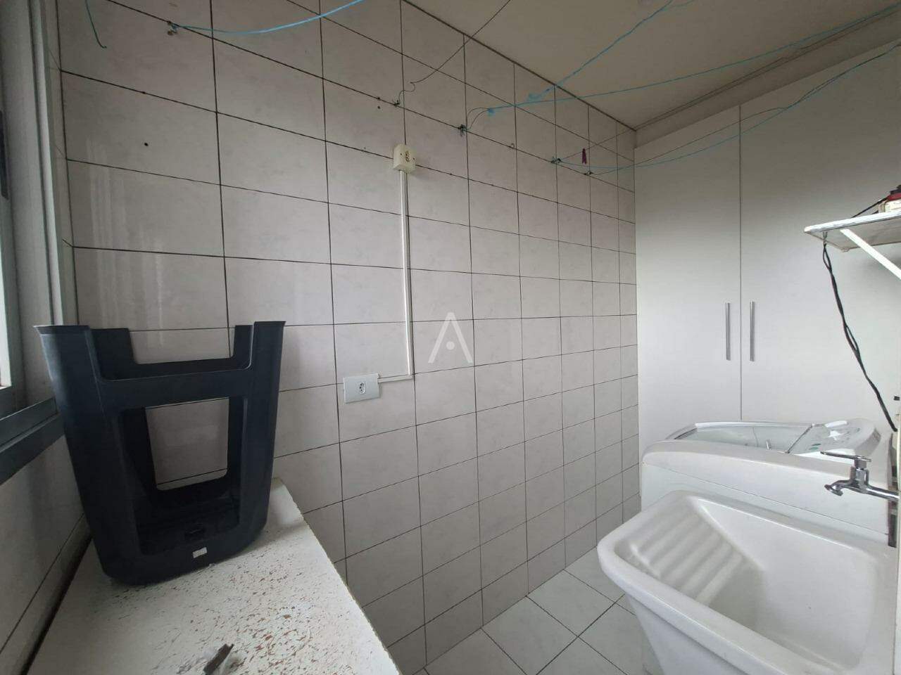 Apartamento para para aluguel no Bairro CENTRO em CASCAVEL: 