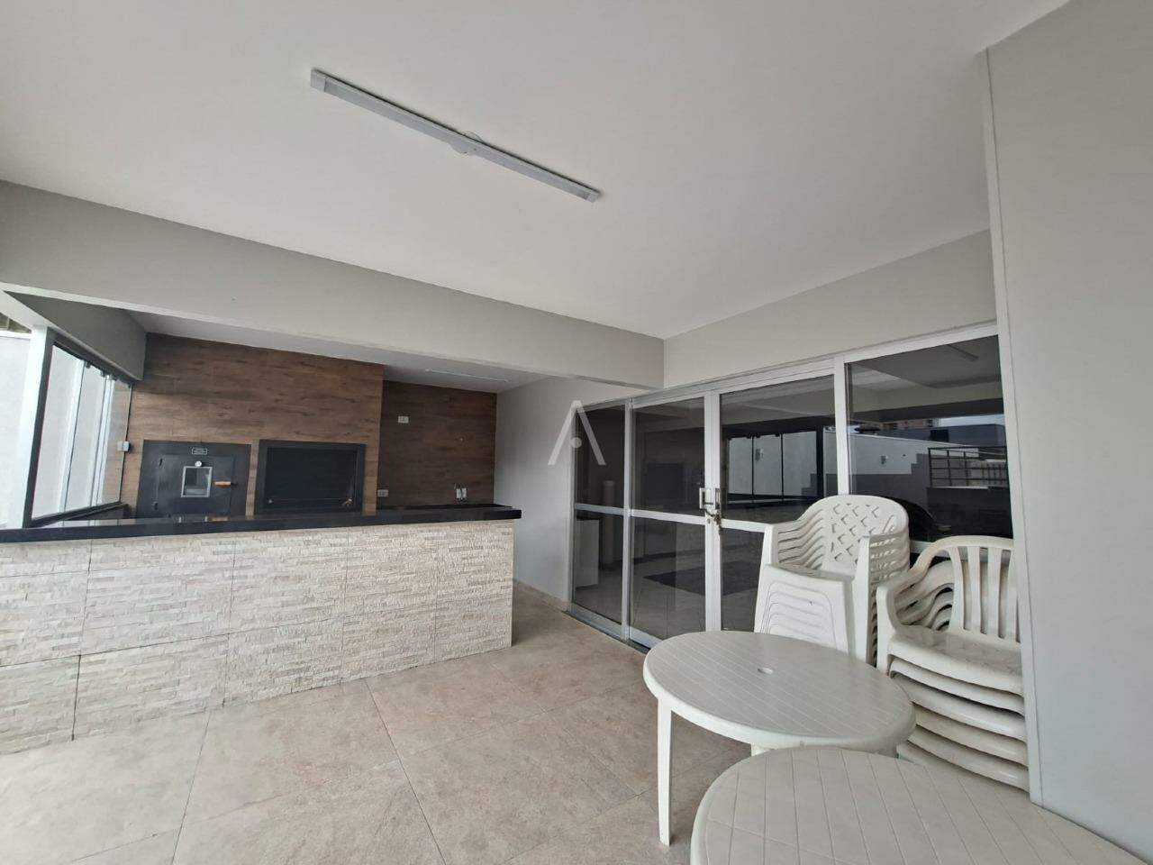 Apartamento para para aluguel no Bairro CENTRO em CASCAVEL: 