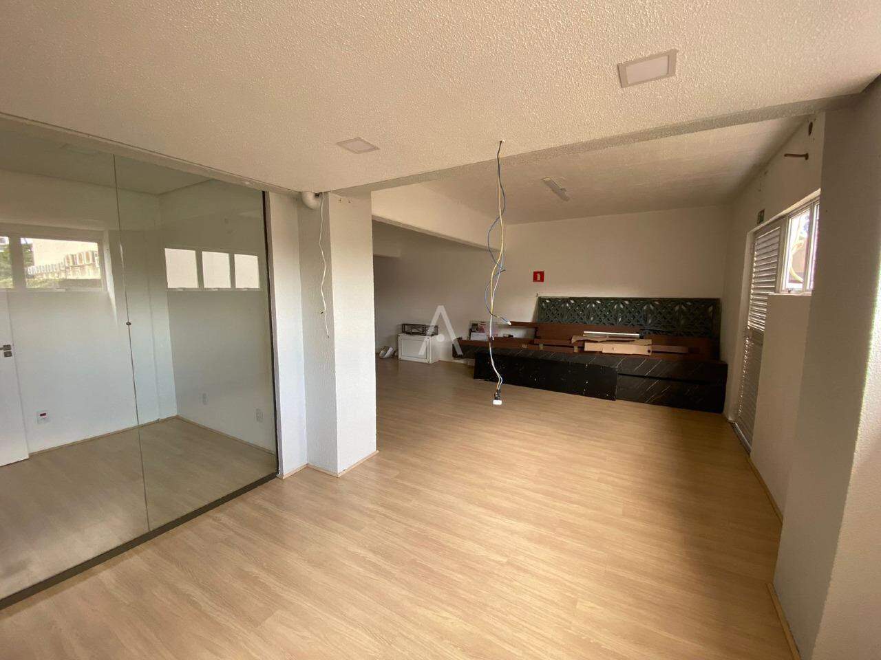 Sala Comercial para para aluguel no Bairro CENTRO em CASCAVEL: 
