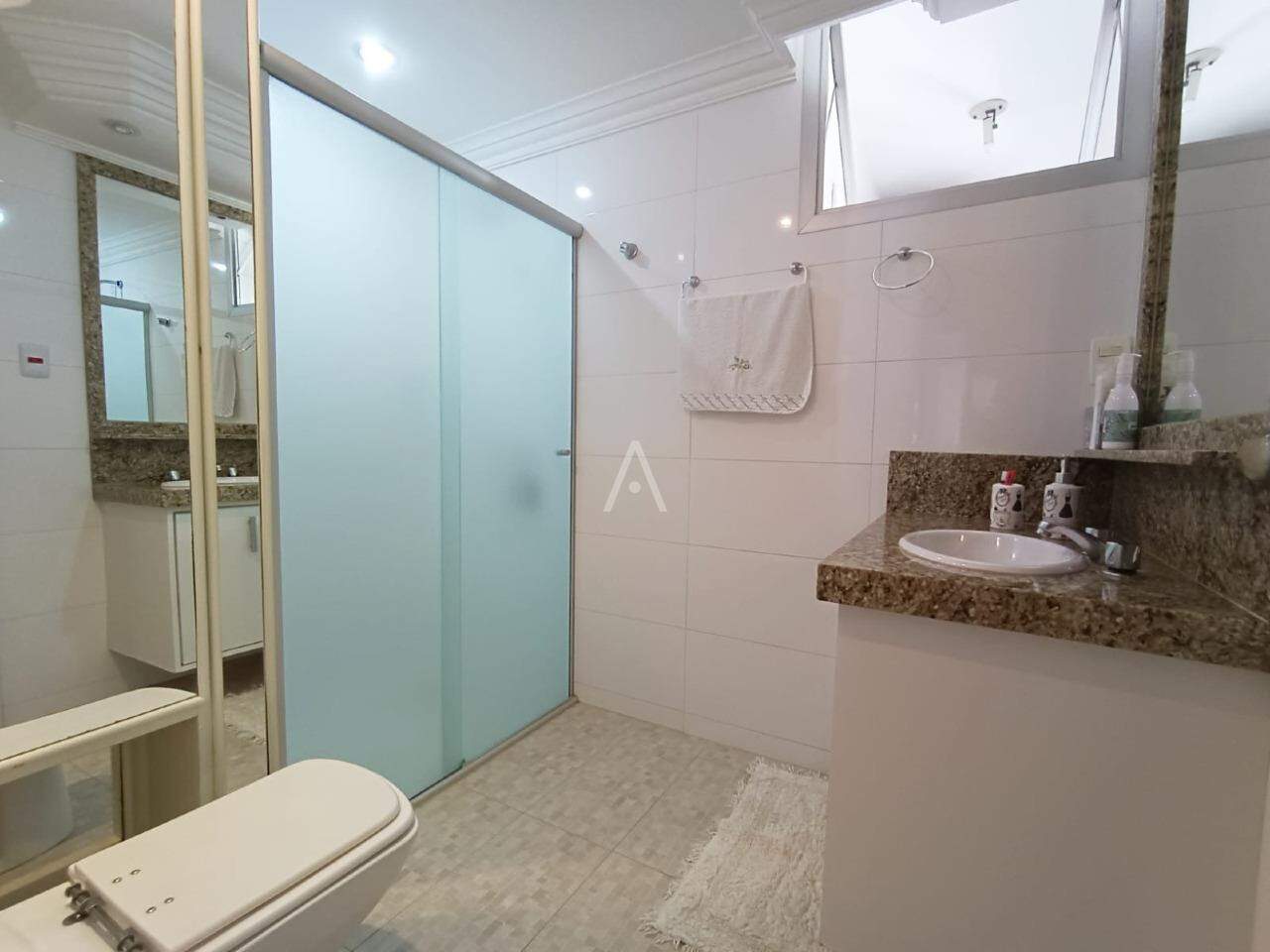 Apartamento para à venda no Bairro CENTRO em CASCAVEL: