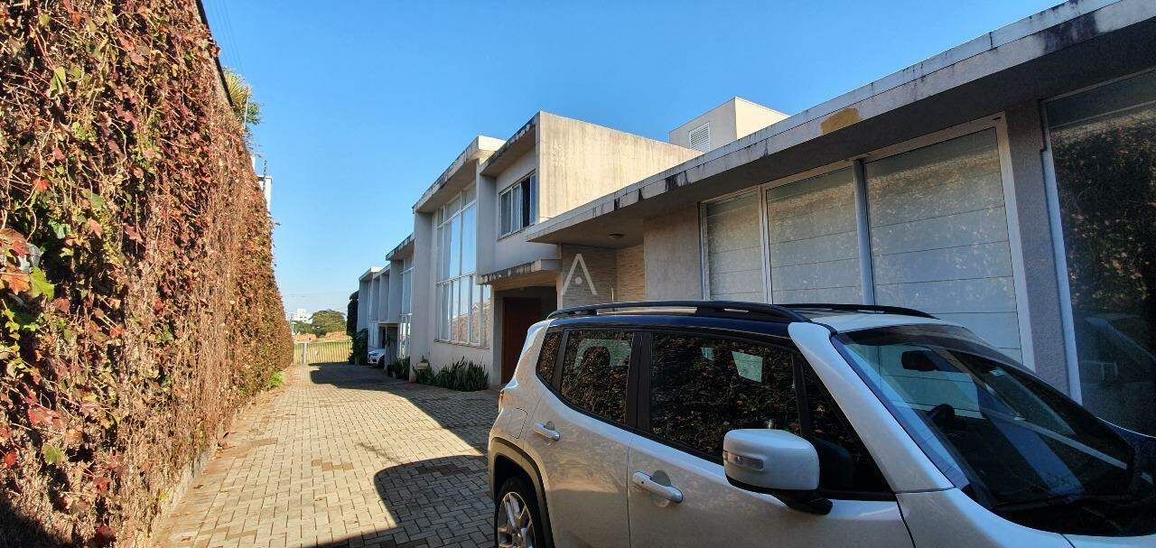 Casa Residencial para à venda no Bairro CANADA em CASCAVEL: 