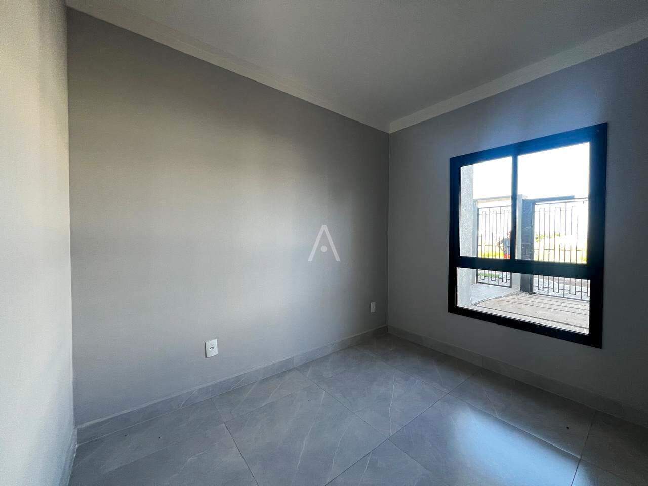 Casa Residencial para à venda no Bairro 14 DE NOVEMBRO em CASCAVEL: 