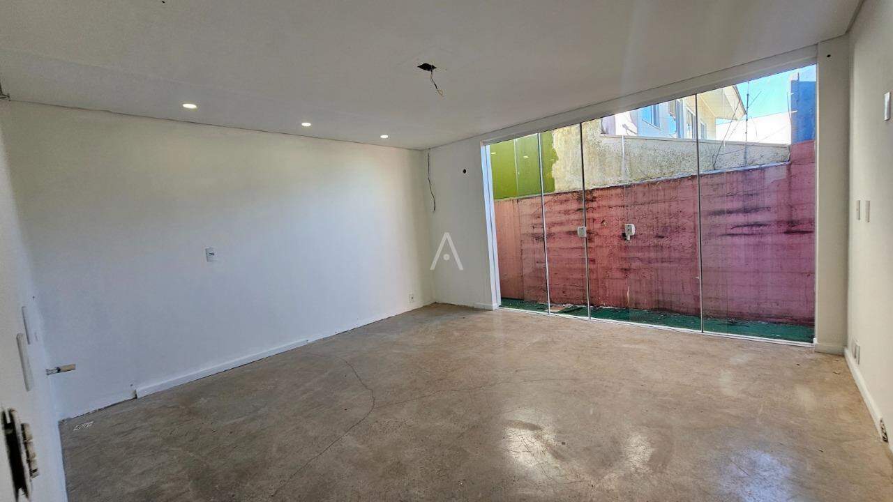 Casa Comercial para para aluguel no Bairro CENTRO em CASCAVEL: