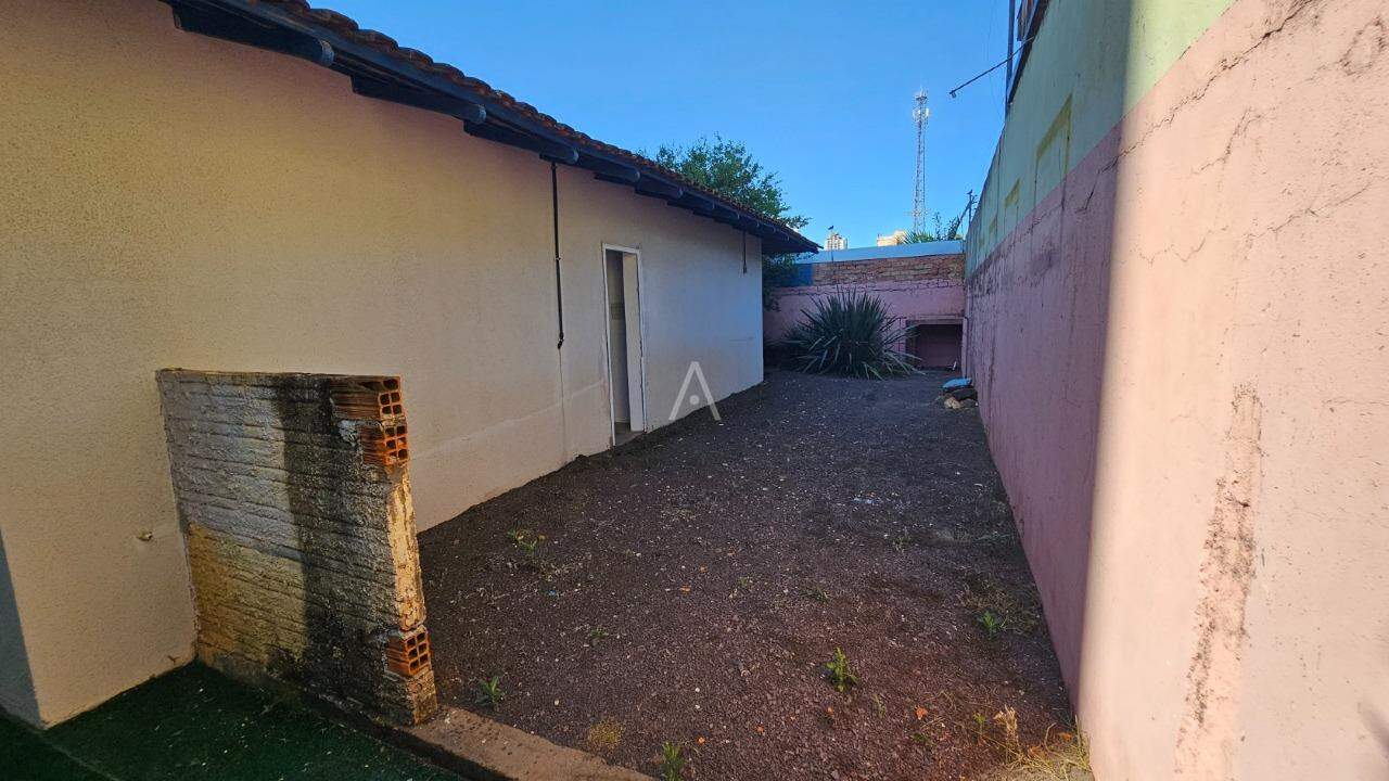 Casa Comercial para para aluguel no Bairro CENTRO em CASCAVEL: