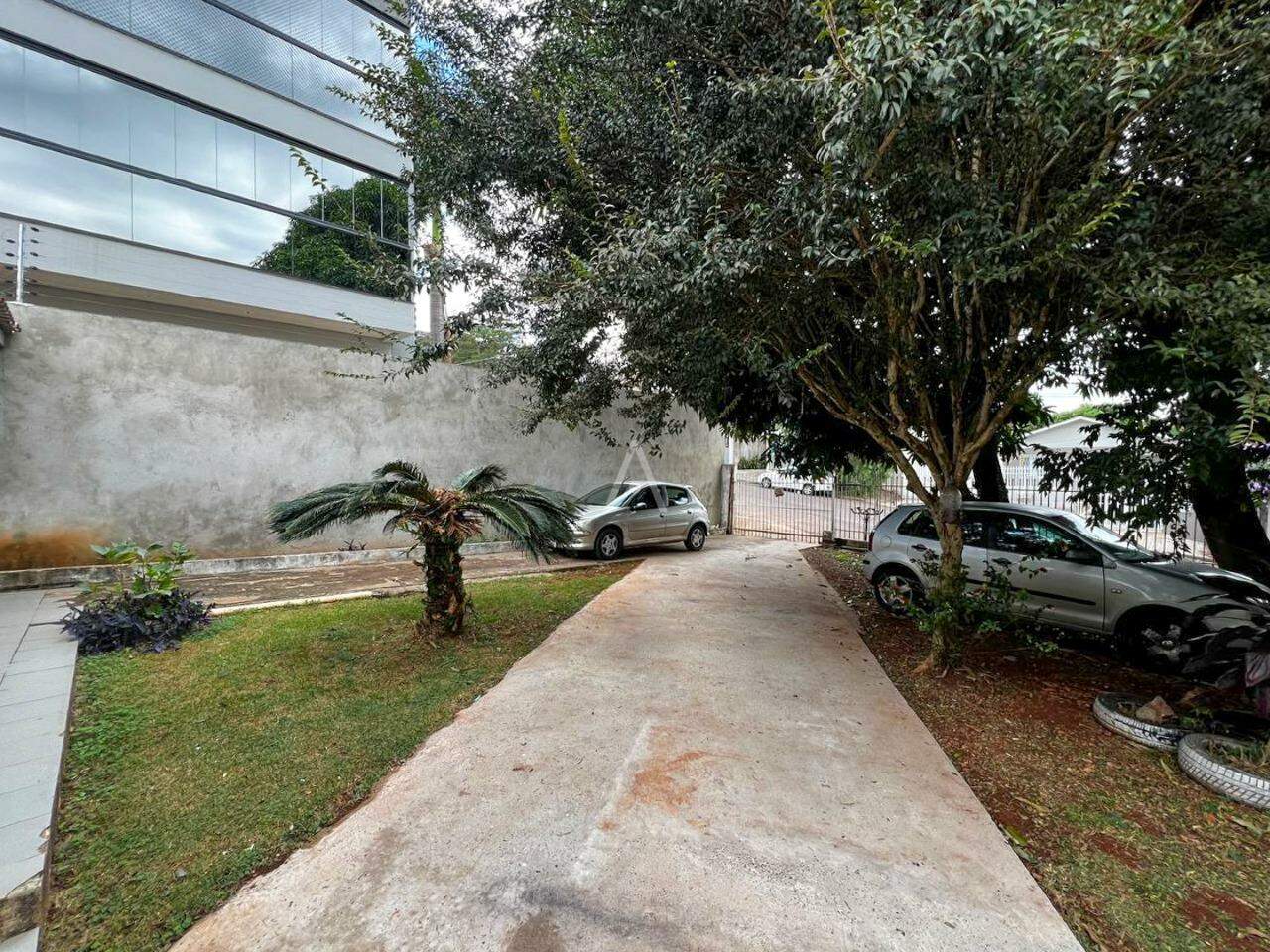 Casa Residencial para à venda no Bairro NEVA em CASCAVEL: 