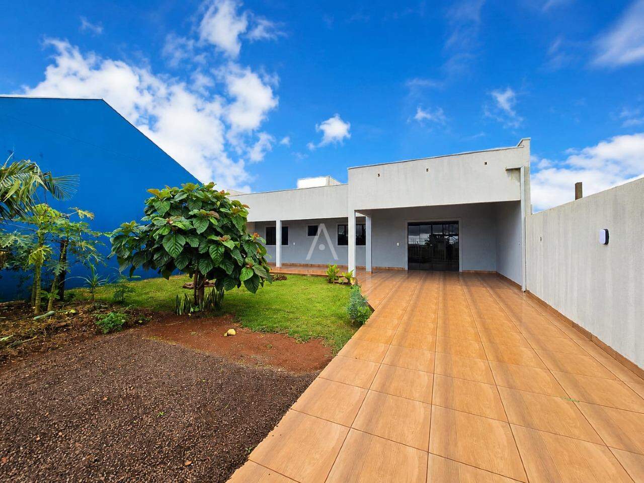 Casa Residencial para para aluguel no Bairro SEDE ALVORADA em TOLEDO: 