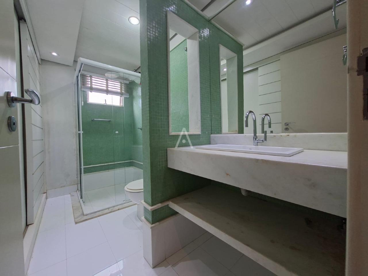 Sobrado para para aluguel no Bairro MARIA LUIZA em CASCAVEL: BANHEIRO SUITE TERRAÇO