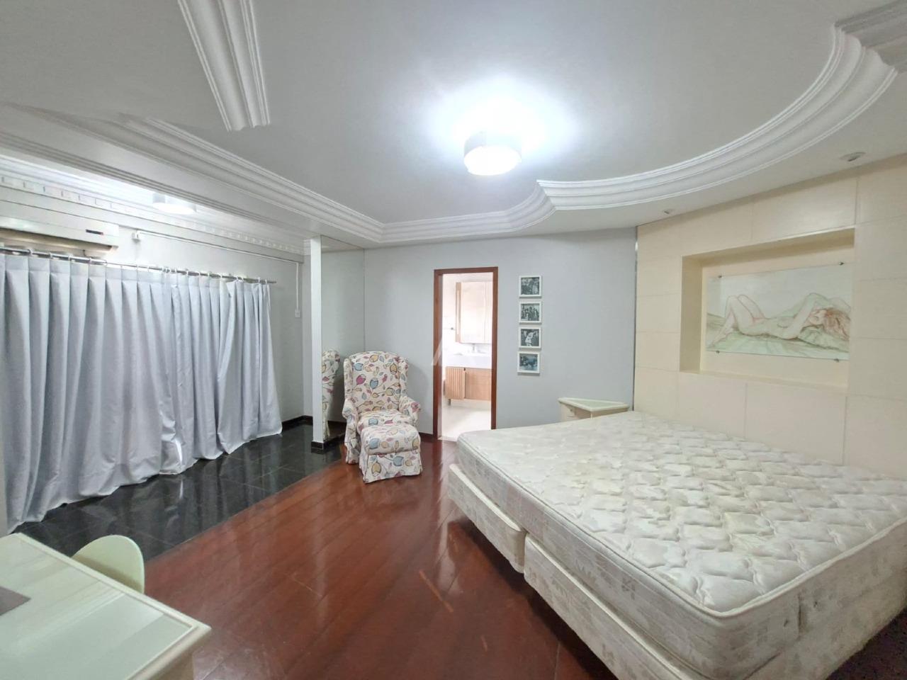 Sobrado para para aluguel no Bairro MARIA LUIZA em CASCAVEL: SUITE MASTER 