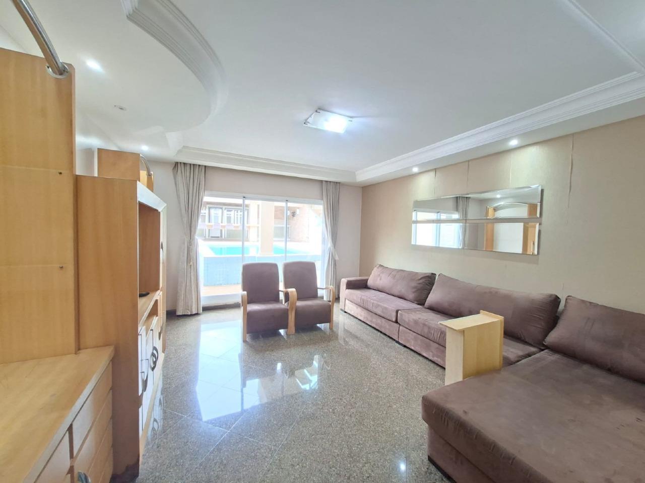 Sobrado para para aluguel no Bairro MARIA LUIZA em CASCAVEL: SALA DE ESTAR