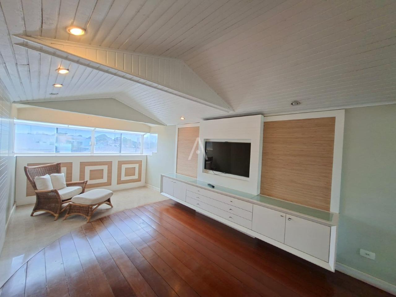 Sobrado para para aluguel no Bairro MARIA LUIZA em CASCAVEL: SALA TV TERRAÇO