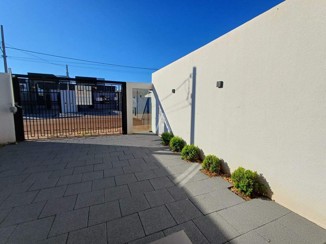 Casa Residencial para para aluguel no Bairro JARDIM VEREDAS em CASCAVEL: