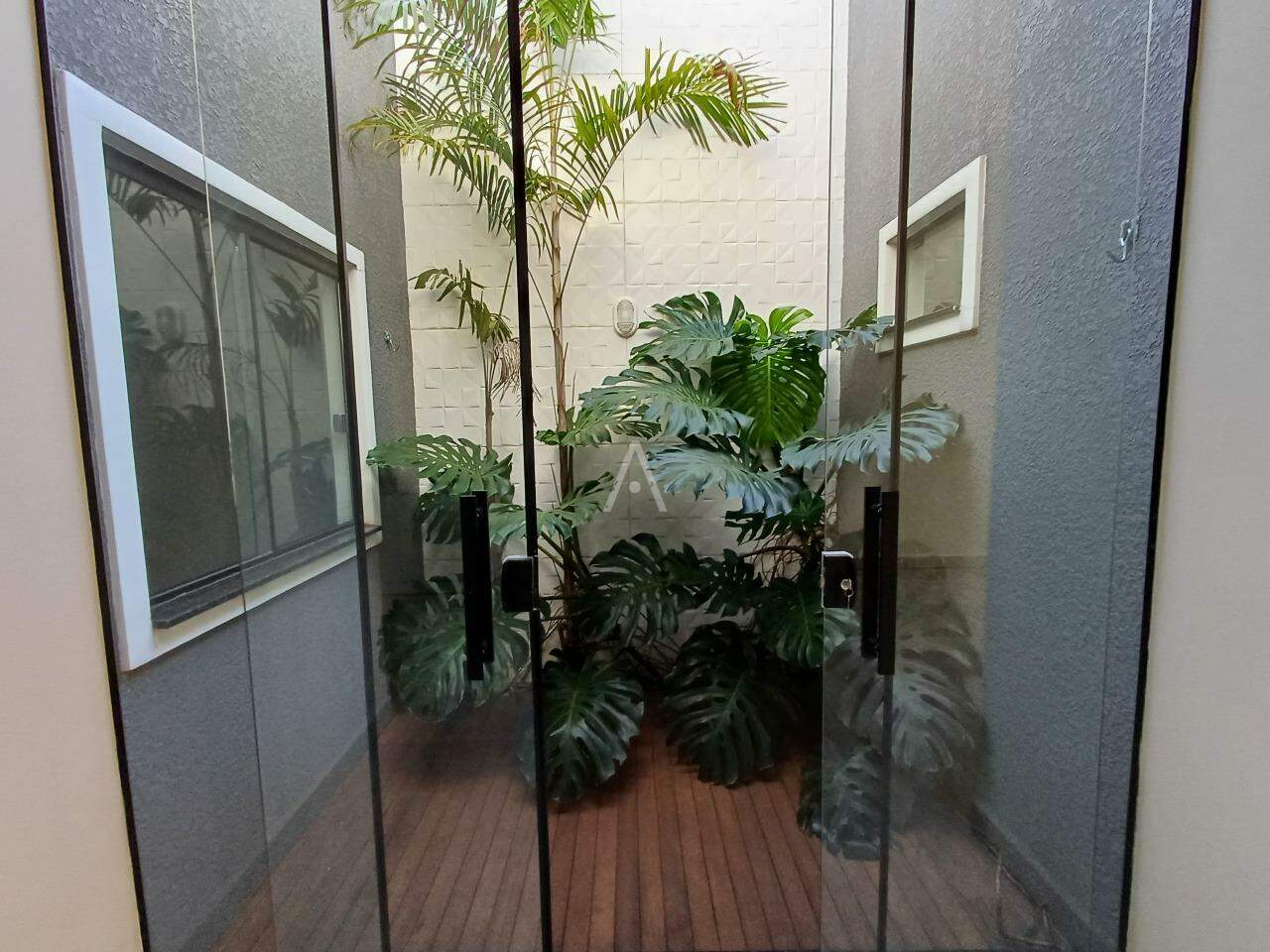 Casa Residencial para para aluguel no Bairro JARDIM VEREDAS em CASCAVEL: