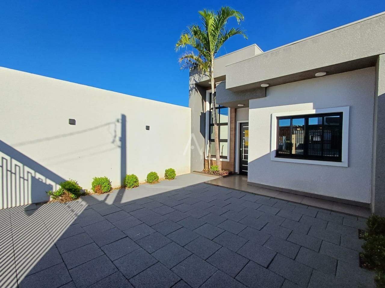 Casa Residencial para para aluguel no Bairro JARDIM VEREDAS em CASCAVEL: 