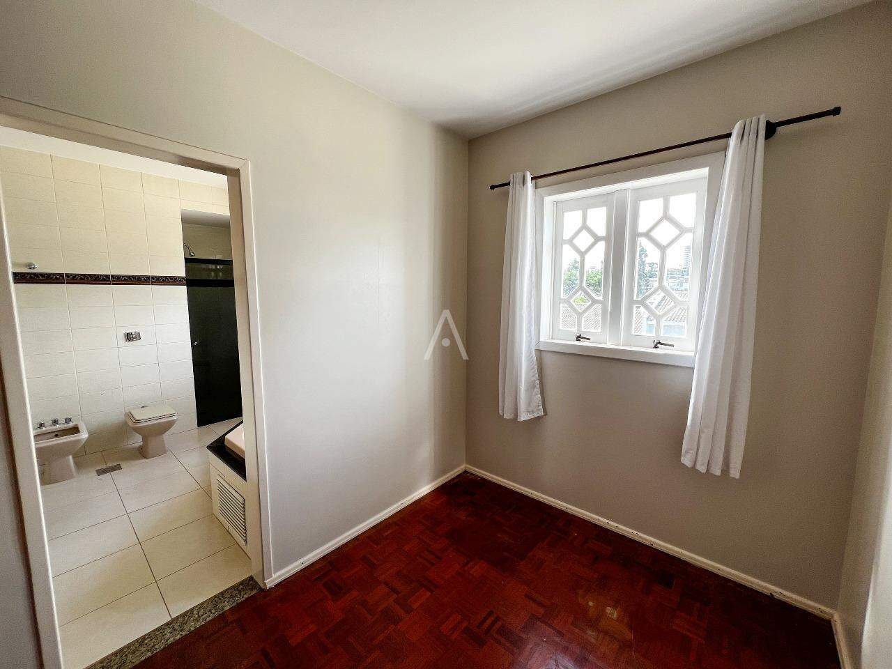 Sobrado para para aluguel no Bairro CENTRO em CASCAVEL: 