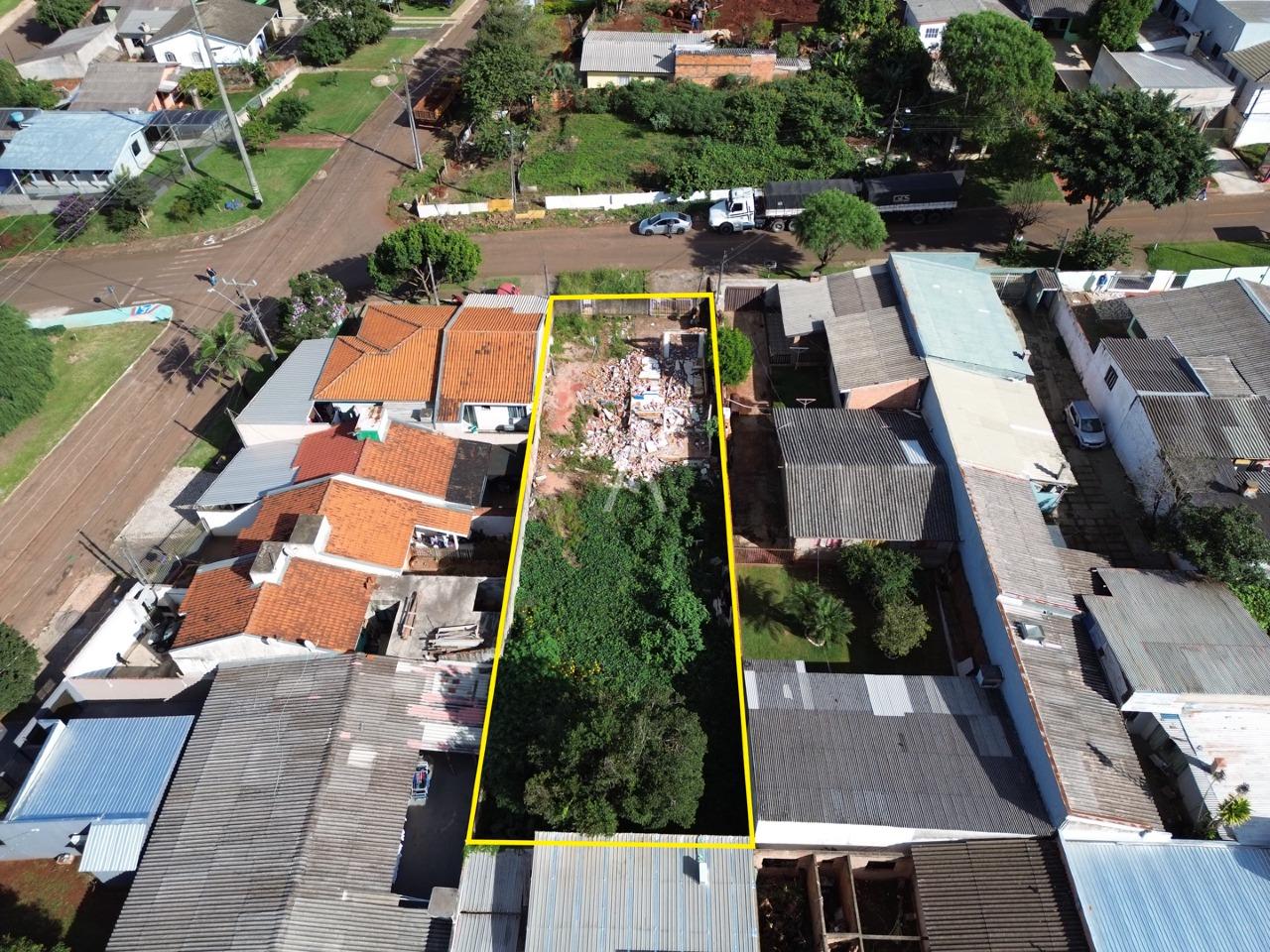 Terreno para à venda no Bairro BRASILIA em CASCAVEL: 