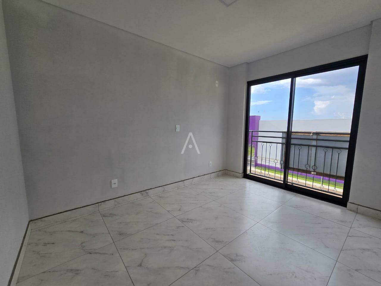 Apartamento para à venda no Bairro VILA INDUSTRIAL em TOLEDO: 