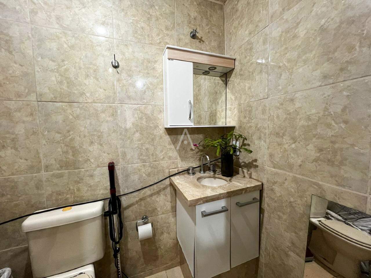 Casa Residencial para à venda no Bairro BRASILIA em CASCAVEL: 