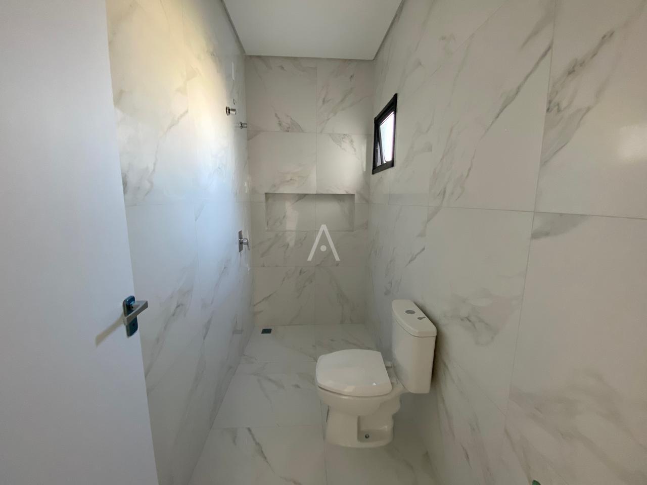 Sobrado para à venda no Bairro JARDIM GISELA em TOLEDO: 