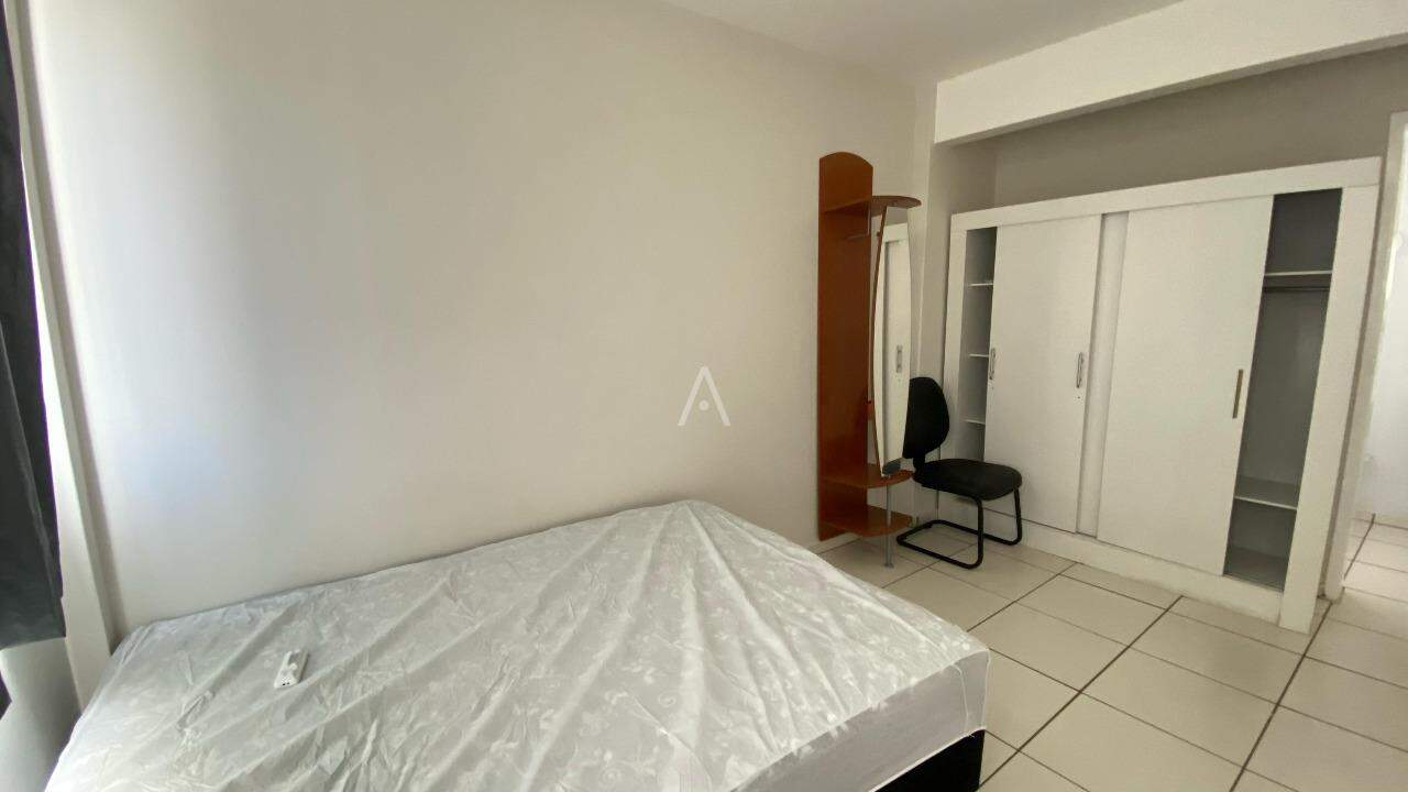 Apartamento para para aluguel no Bairro CENTRO em CASCAVEL: 