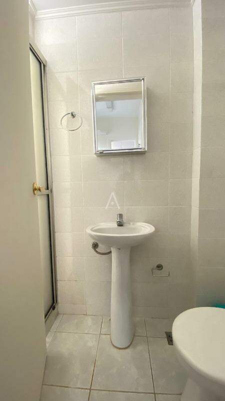 Apartamento para para aluguel no Bairro CENTRO em CASCAVEL: