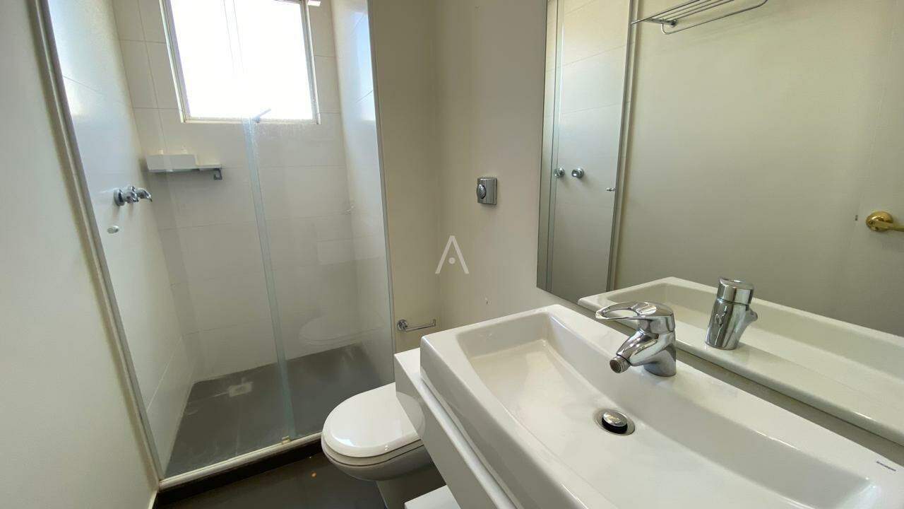 Apartamento para para aluguel no Bairro CENTRO em CASCAVEL: