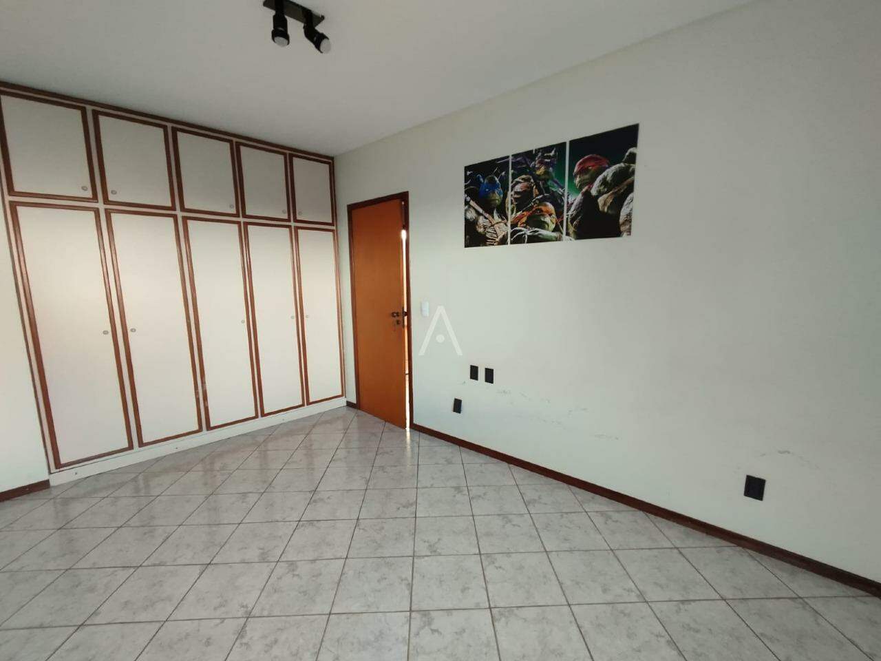 Casa Residencial para à venda no Bairro RECANTO TROPICAL em CASCAVEL: 