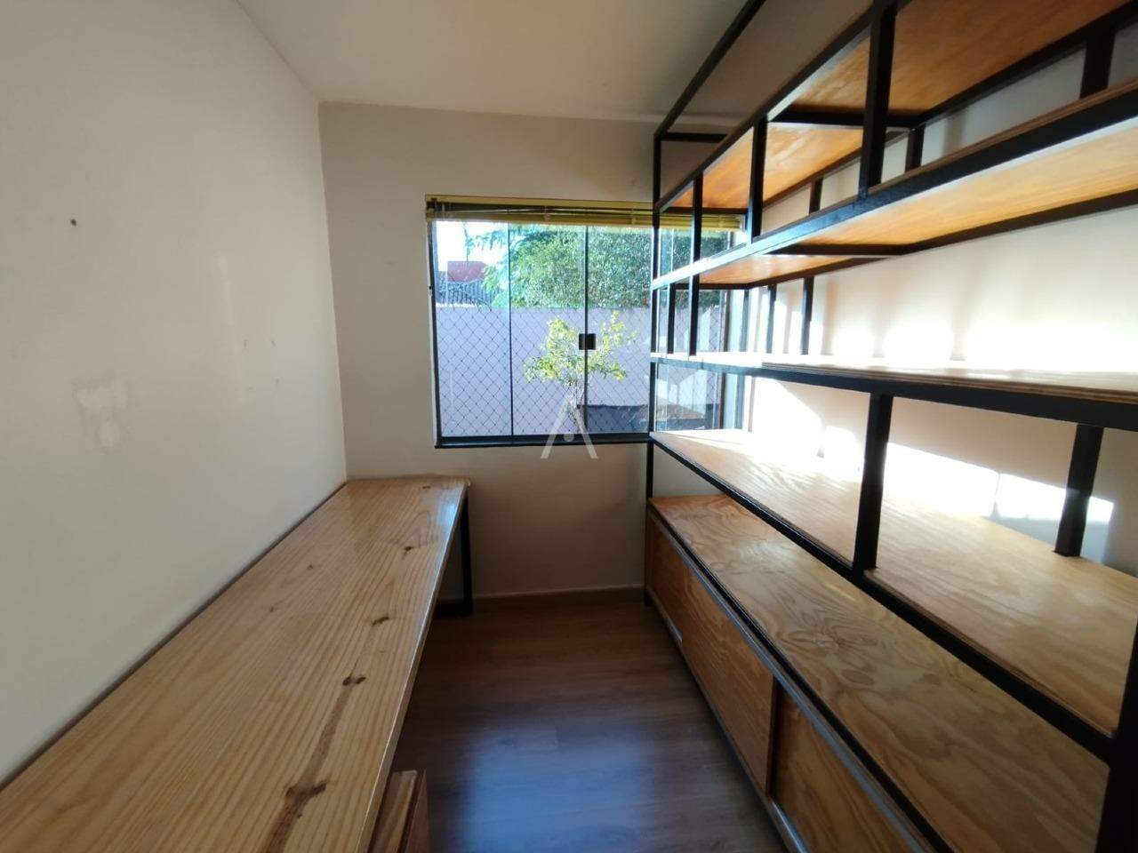 Casa Residencial para à venda no Bairro RECANTO TROPICAL em CASCAVEL: 