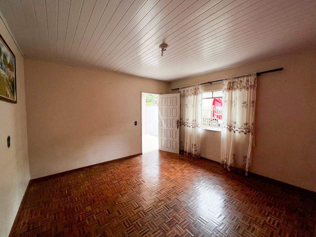 Casa Residencial para à venda no Bairro ALTO ALEGRE em CASCAVEL: 