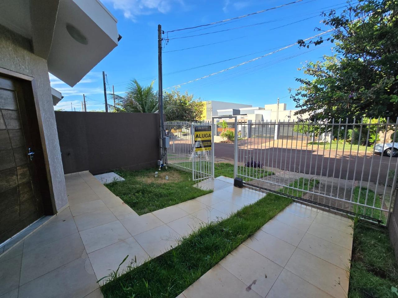 Sobrado para para aluguel no Bairro VILA BECKER em TOLEDO: 