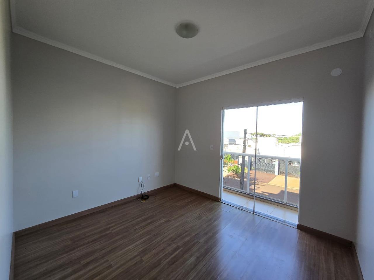 Sobrado para para aluguel no Bairro VILA BECKER em TOLEDO: 