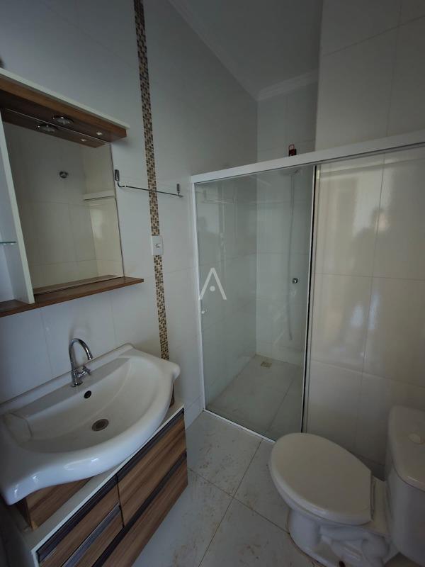 Sobrado para para aluguel no Bairro VILA BECKER em TOLEDO: 