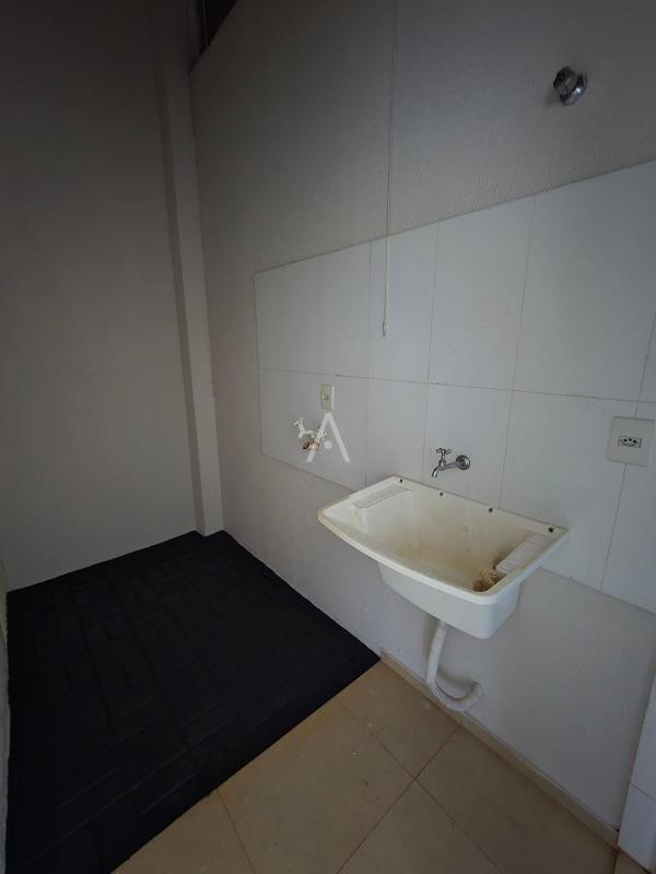 Sobrado para para aluguel no Bairro VILA BECKER em TOLEDO: 