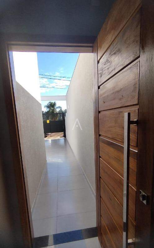Casa Residencial para para aluguel no Bairro JARDIM COOPAGRO em TOLEDO: 