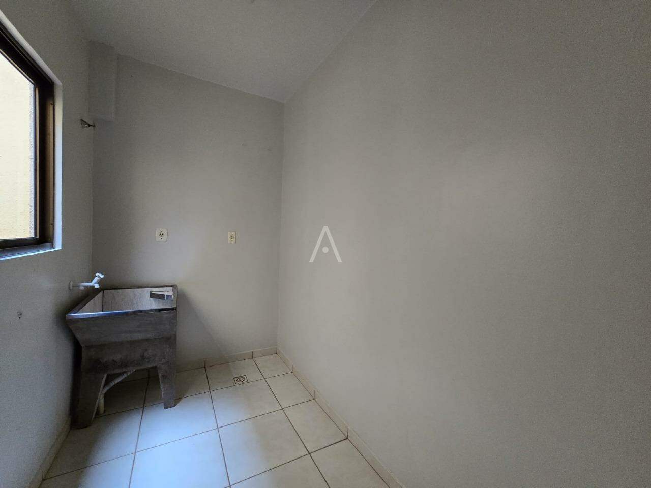 Apartamento para para aluguel no Bairro CENTRO em TOLEDO: