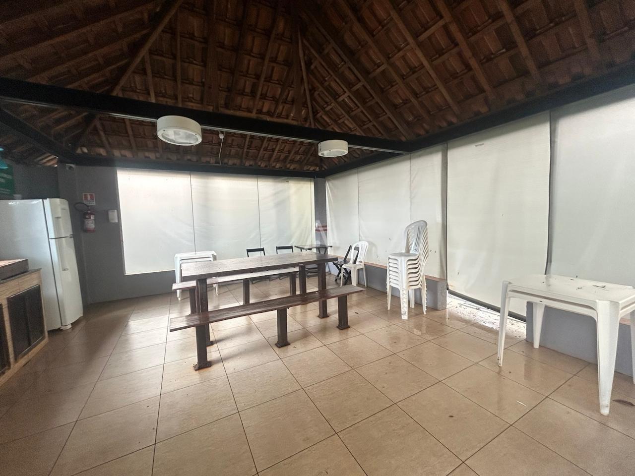 Apartamento para para aluguel no Bairro COUNTRY em CASCAVEL: 